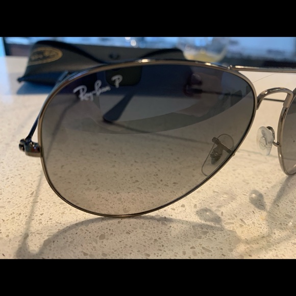 Polarized Raybans - perfect condition